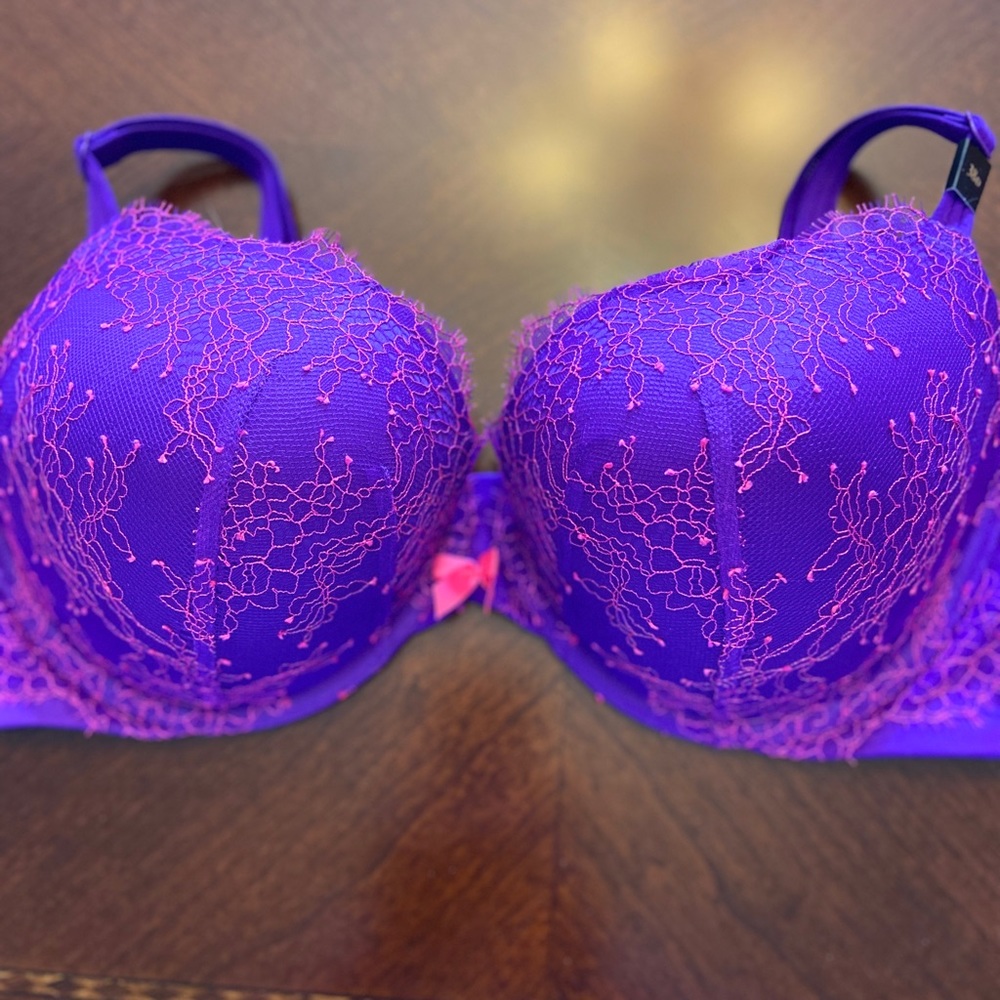 NWT VS Purple Push Up Bra with pink lace!